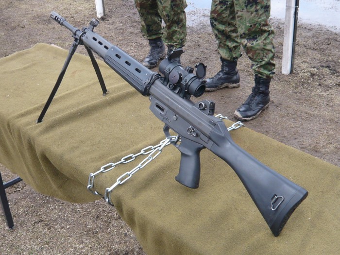 JGSDF_Type_89_Assault_Rifle_20100418-01